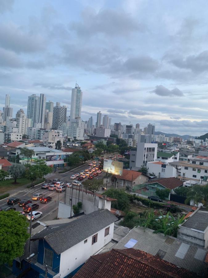 Encantos Dos Mares - Apartamento 5 - Balneario Camboriu Luaran gambar