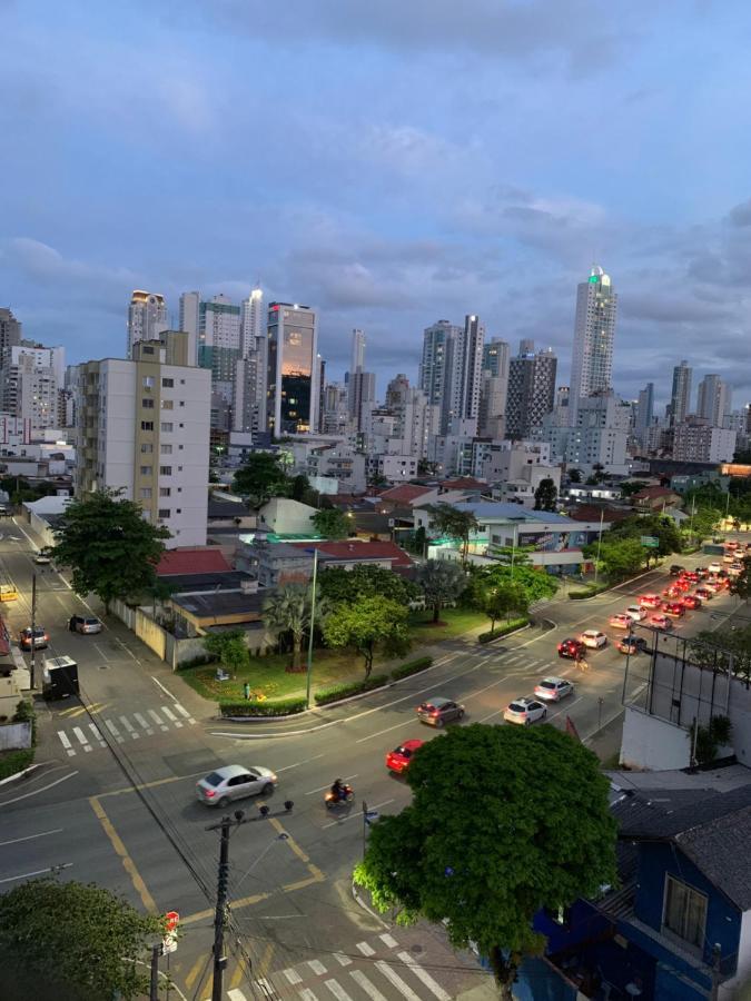Encantos Dos Mares - Apartamento 5 - Balneario Camboriu Luaran gambar